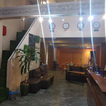 Auberge de jeunesse Amico Del Myanmar à Gyogon Extérieur photo